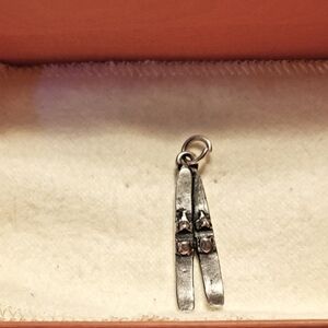 James Avery Retired Water Skiis Charm